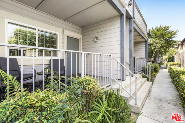 Property photo of 341 W Central AV