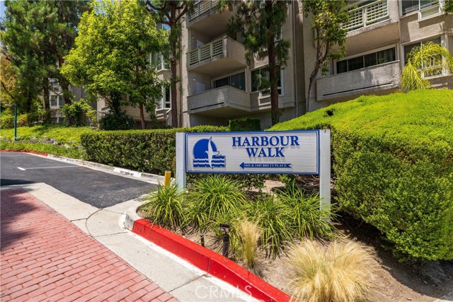 Property photo of 1441 Brett PL