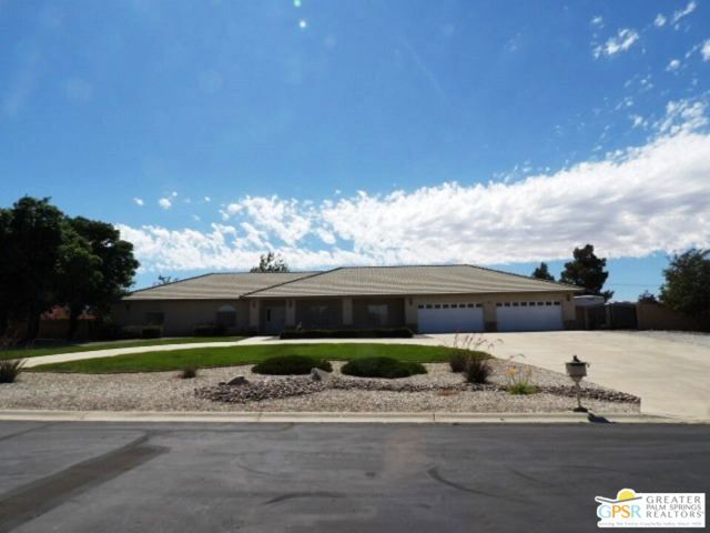 Property photo of 6950 Oak View CT