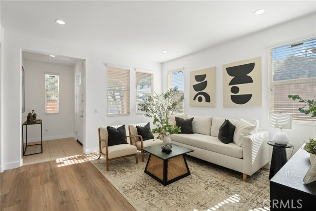 Property photo of 698 Americana DR