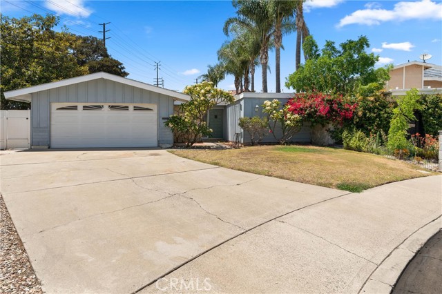 Property photo of 14481 Denbigh LN