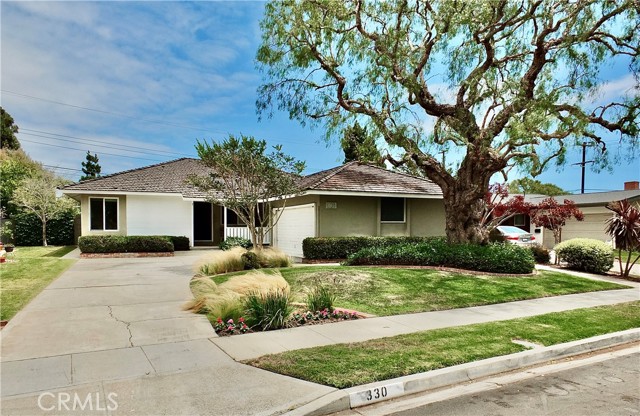 Property photo of 330 Linares AV