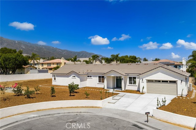 Property photo of 6155 Klusman AV