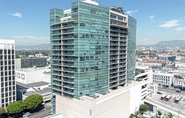 Property photo of 3785 Wilshire BL