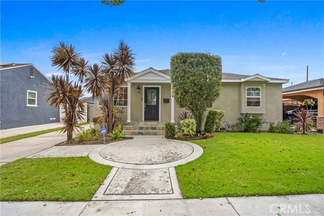 Property photo of 3712 Charlemagne AV