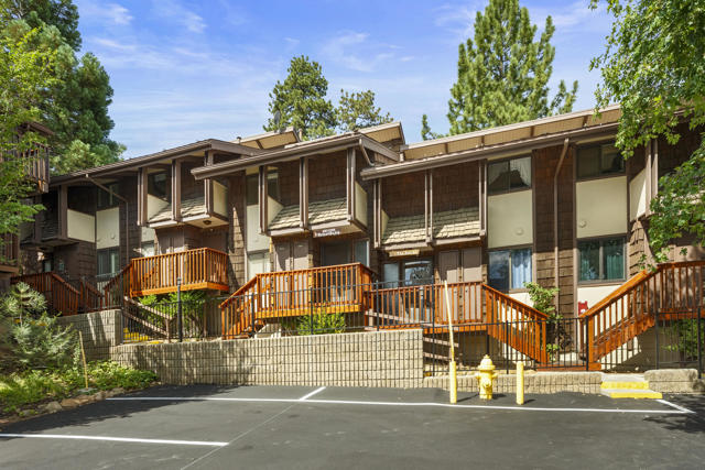 Property photo of 861 Thrush DR