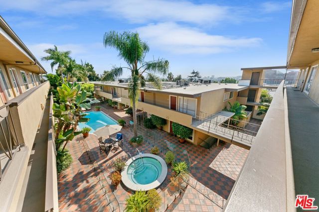 Property photo of 970 Palm AV