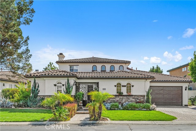 Property photo of 22961 Banbury CT