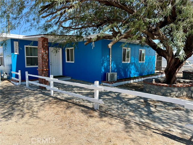 Property photo of 13776 Benton ST