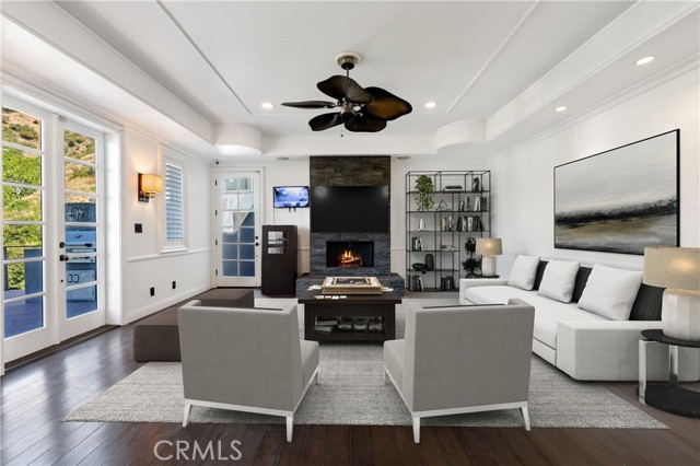Property photo of 8655 Hillside AV