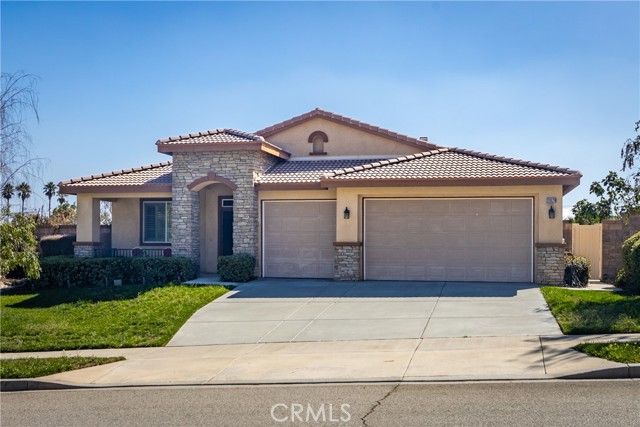 Property photo of 31829 Oak Wood CR