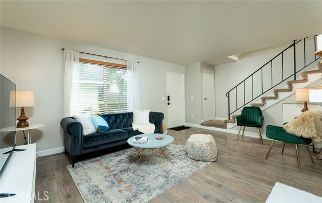 Property photo of 20718 Devonshire ST