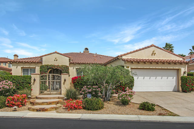 Property photo of 78440 Via Palomino