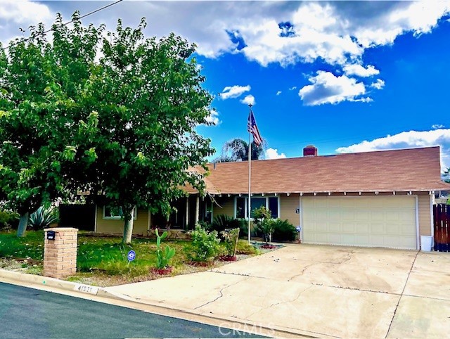 Photo of 41931 Thornton