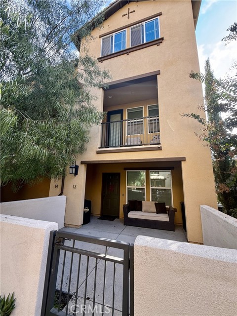 Property photo of 1570 W 1st Street