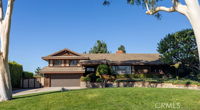 Property photo of 9679 La Alba