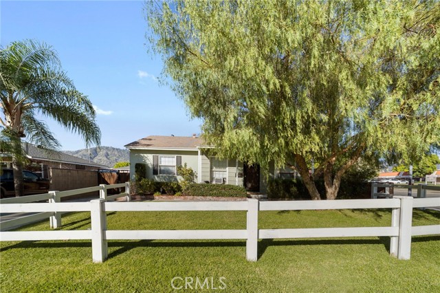 Photo of 603 Lochleven St