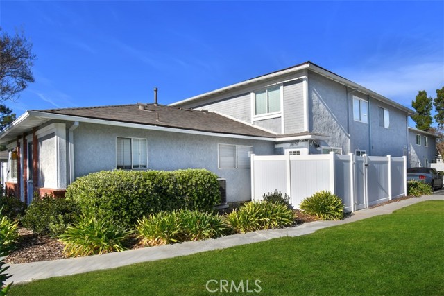 Property photo of 28159 Robin Ave