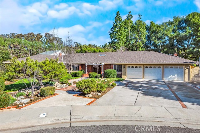 Property photo of 1559 N Mustang AV