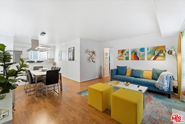 Property photo of 22030 Calvert ST