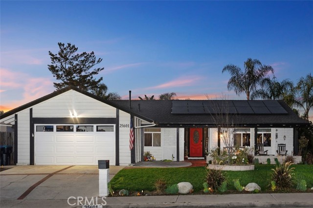 Property photo of 25601 Chrisanta