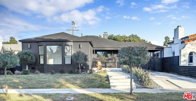 Property photo of 4122 S Bronson AV