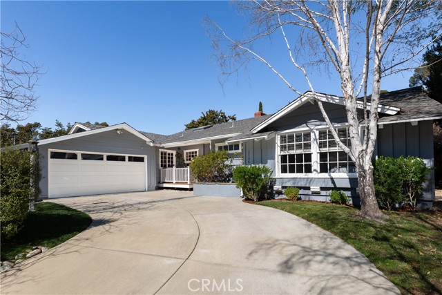 Property photo of 3584 Woodcliff RD