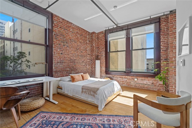 Property photo of 460 S Spring ST
