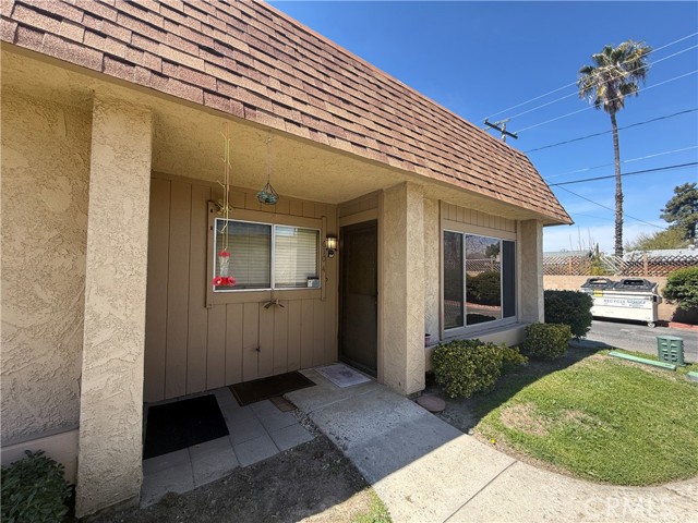 Property photo of 610 S Santa Fe ST