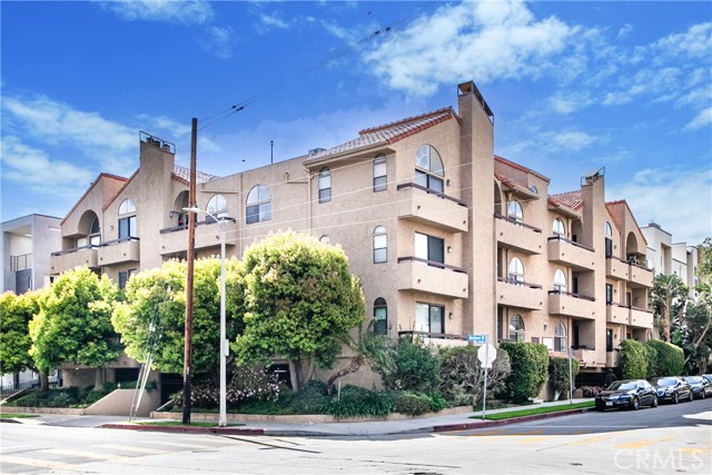 Property photo of 14572 Dickens ST
