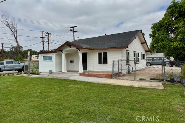 Property photo of 16636 Lakeshore DR