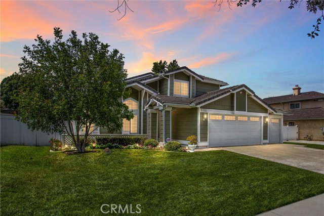 Property photo of 100 Waters CT