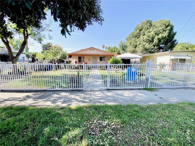 Property photo of 182 E Olive ST