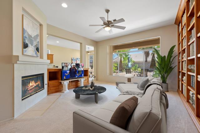 Property photo of 36598 Fan Palm WY
