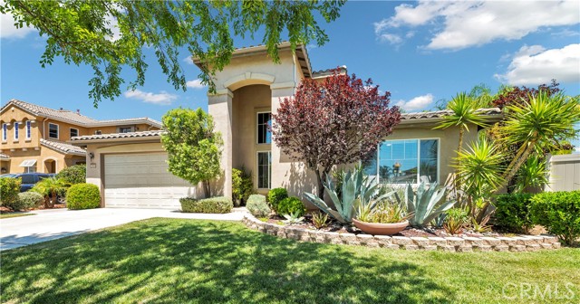 Property photo of 35604 Suzette CT