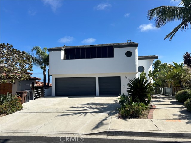 Property photo of 25102 Alicia DR