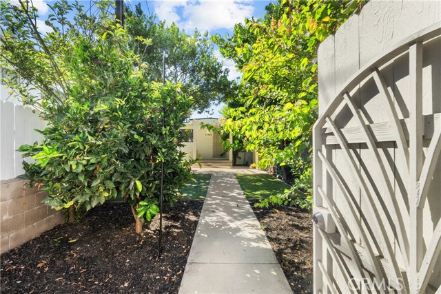 Property photo of 11945 Jefferson BL