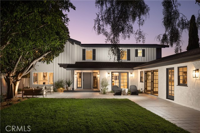 Property photo of 303 E Avenida Cordoba
