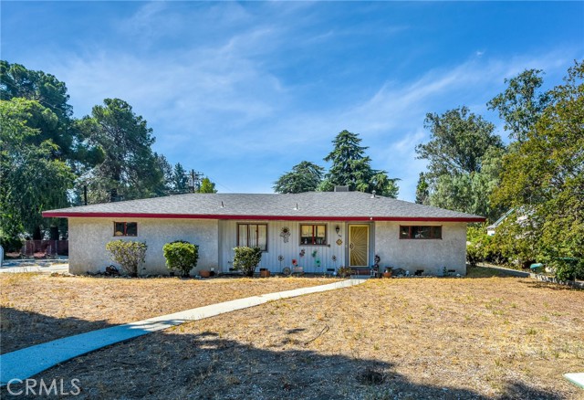 Property photo of 186 Santa Rita PL