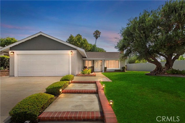 Photo of 15331 Aqueduct Ln