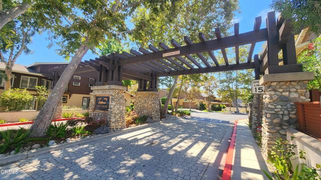 Property photo of 2796 Heritage DR