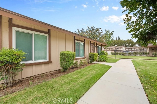 Property photo of 2171 S Magnolia AV