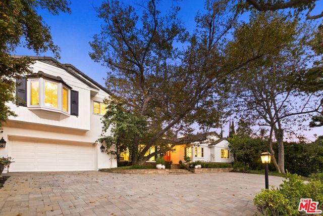 Property photo of 2064 Coldwater Canyon DR