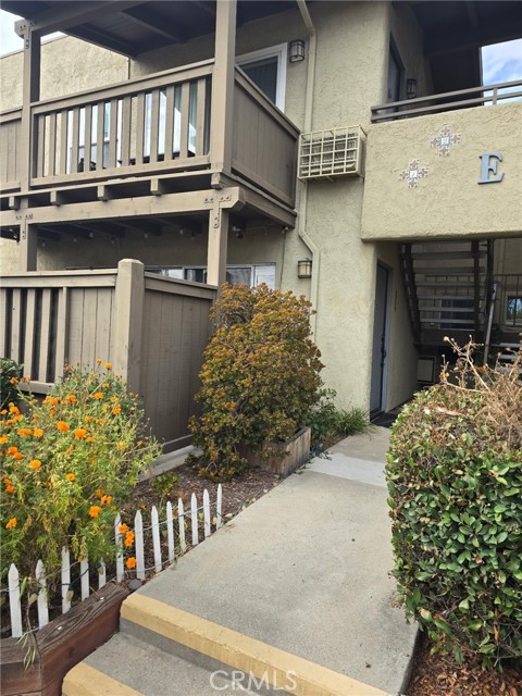 Property photo of 1345 Cabrillo Park DR