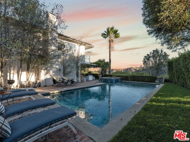 Property photo of 8414 Edwin DR
