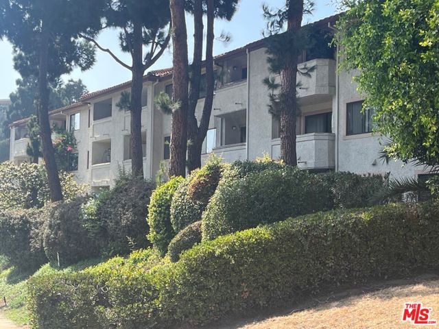 Property photo of 501 Palisades DR