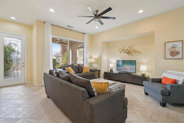 Property photo of 80570 Hoylake DR