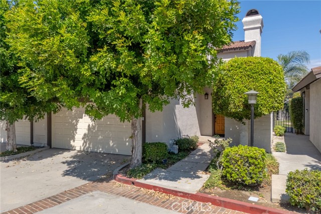 Photo of 2261 E Badillo