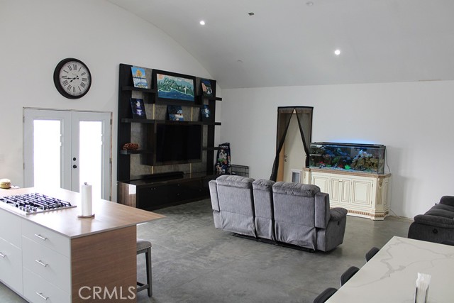 Property photo of 103 E Avenue R4