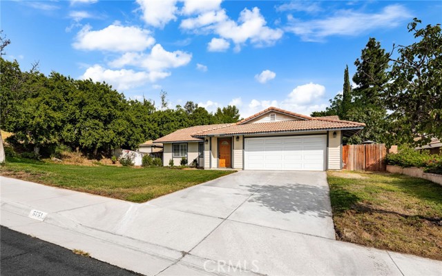 Property photo of 6661 Raven CR